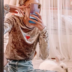 Girls velvet flounce top cropped